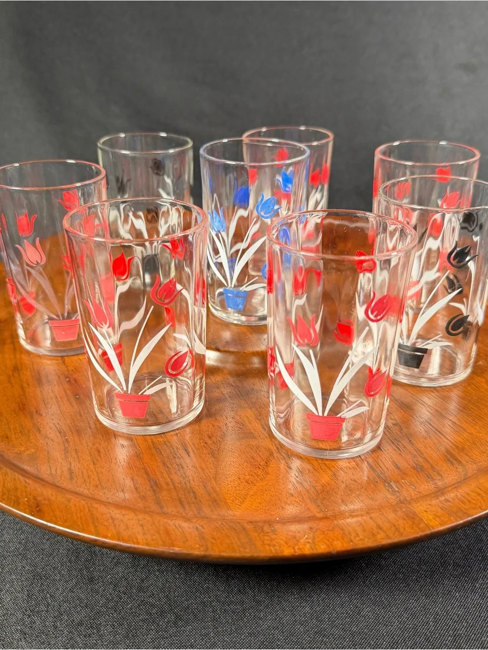 Vintage Floral Glass Tumbler Set - Red and Blue Tulip Design